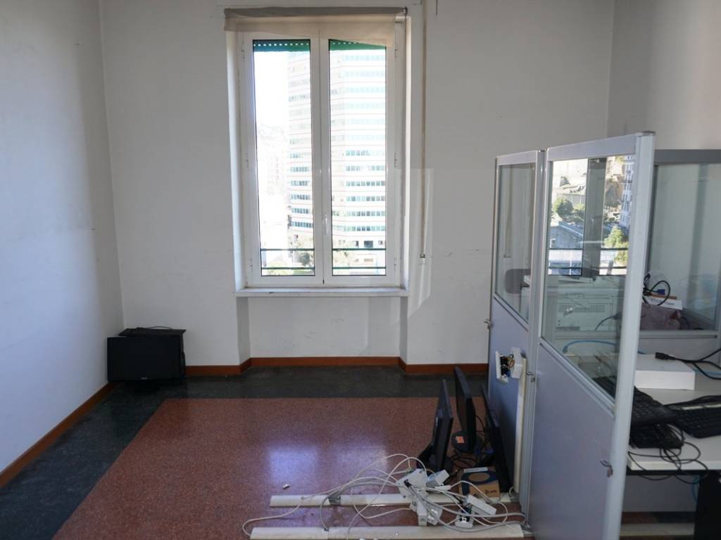 Appartamento a Genova in Via Antonio Cantore, 7 - Foto 5