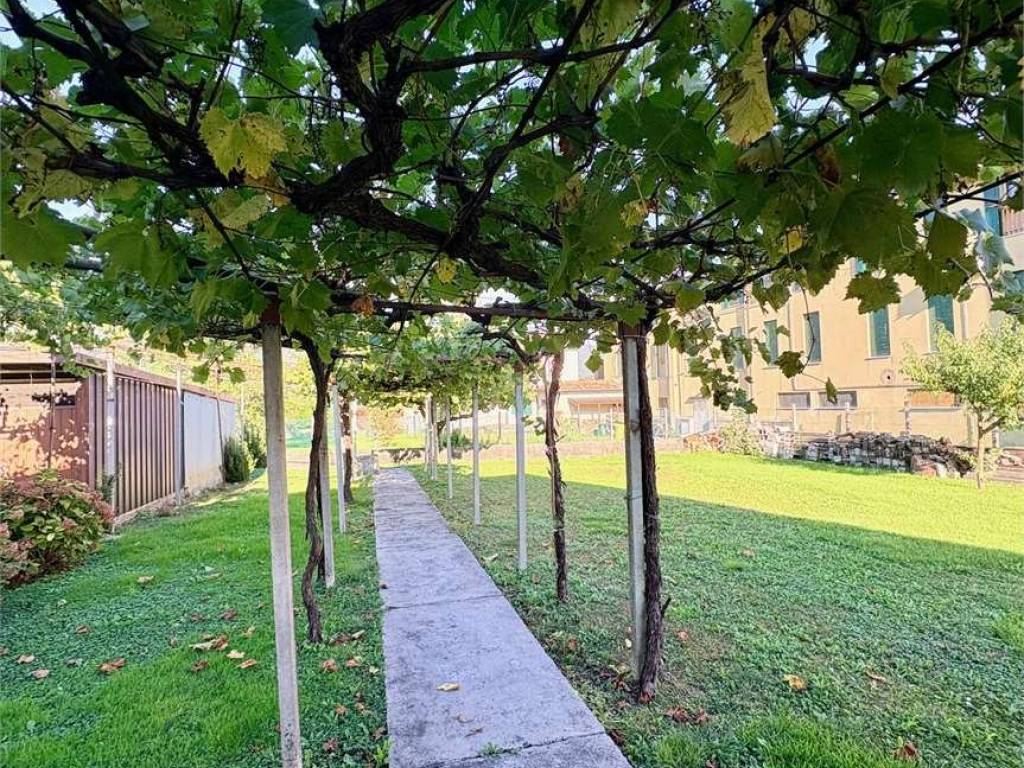 Casa indipendente a Vittorio veneto in Via Dei Furlani, 99 - Foto 4