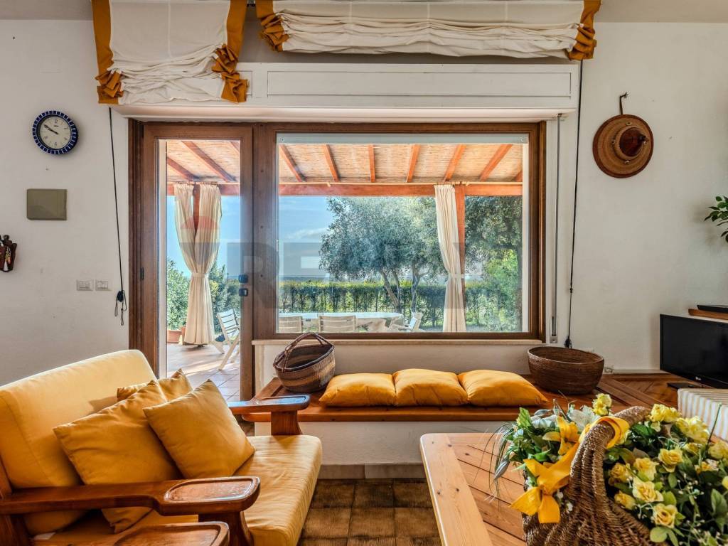 Villetta a schiera a Pula in via Is Molas - Foto 3