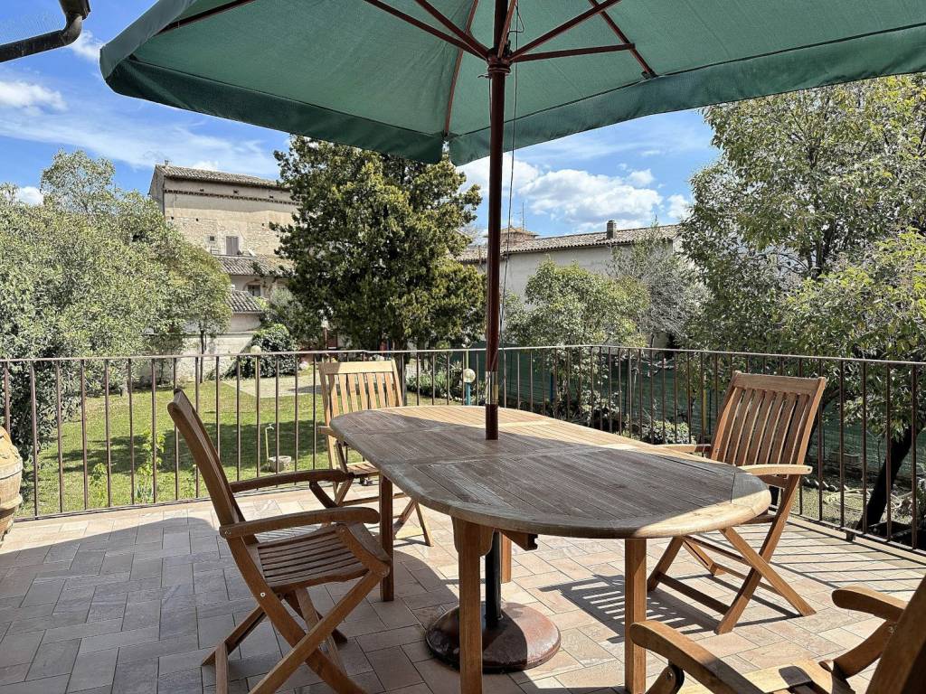 Casa indipendente a Spoleto in Corso Flaminio, 94 - Foto 2