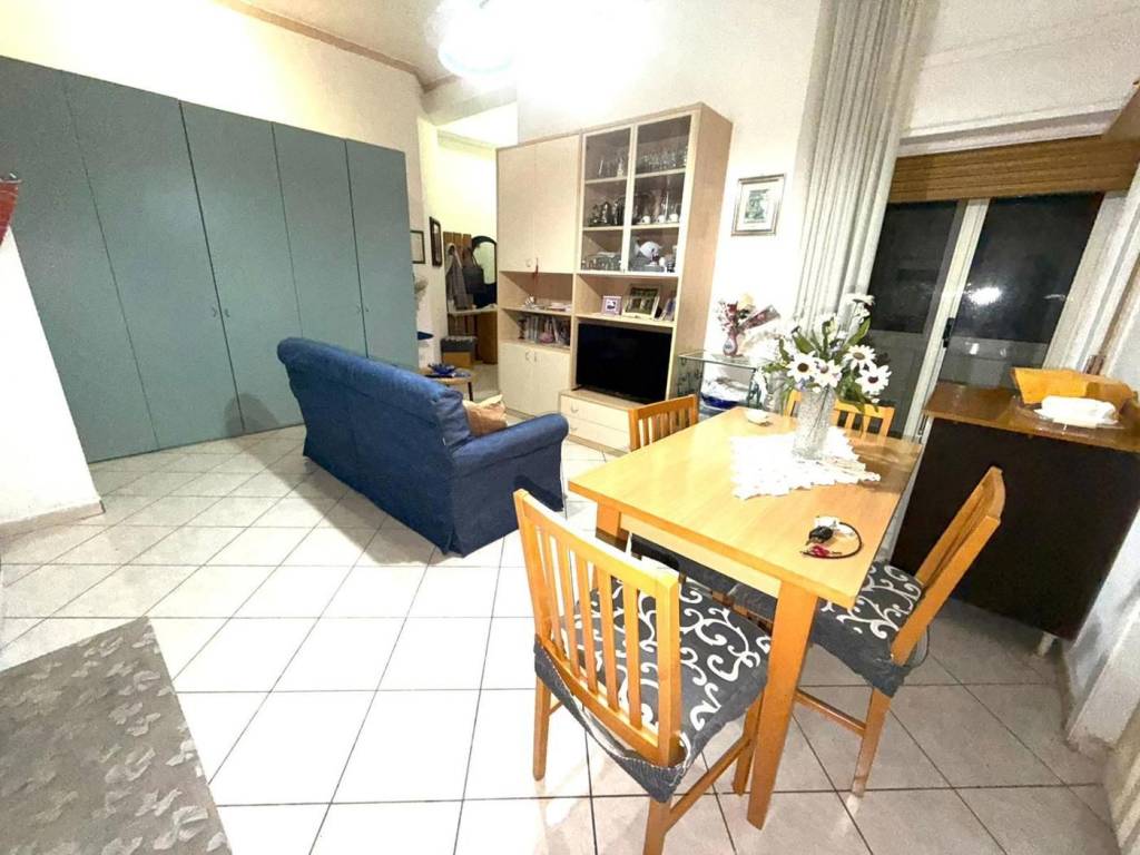 Appartamento a Pagani in Via Cesarano, 40 - Foto 2