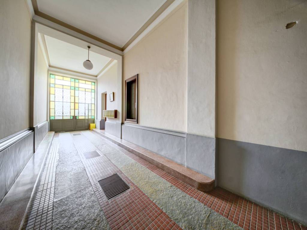 Appartamento a Torino in Via Millefonti, 29 - Foto 2