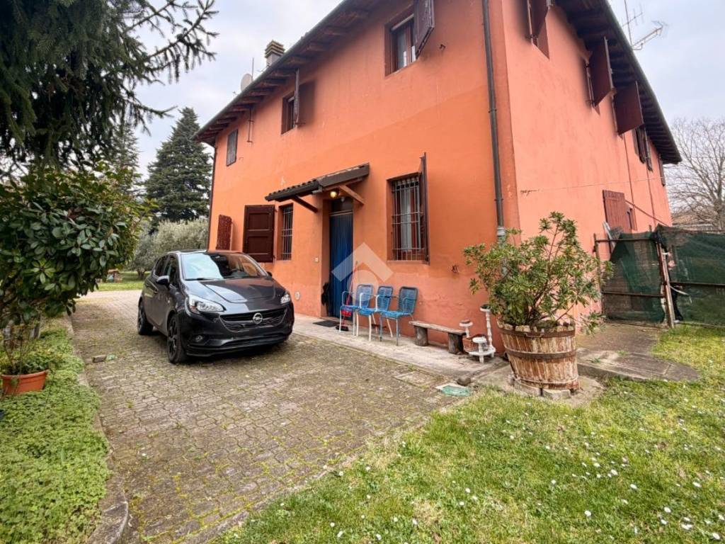Villa a Budrio in Via Viazza in Destra, 26 - Foto 3