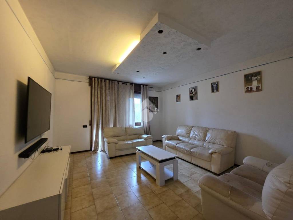 Appartamento a Cadoneghe in Via giuseppe guerzoni, 1602 - Foto 5