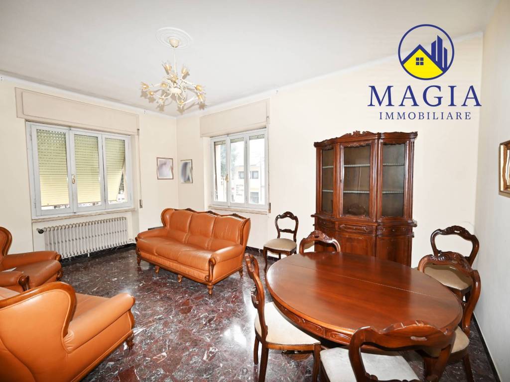 Appartamento a Ascoli piceno in VIA ANCONA, 9 - Foto 2