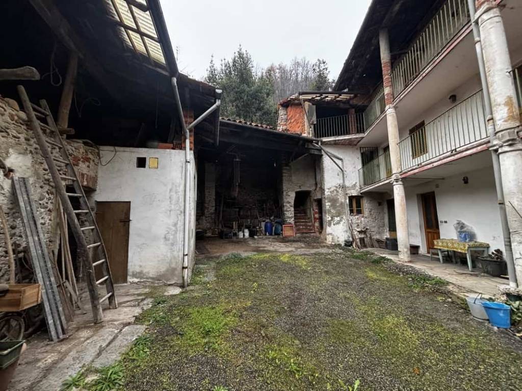 Casa indipendente a Serravalle sesia in Via San Grato, 32 - Foto 3