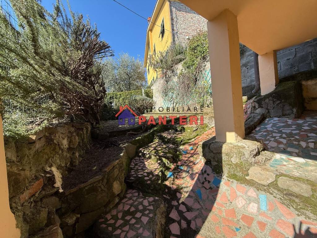 Casa indipendente a Capannori in Via di Castello - Foto 2