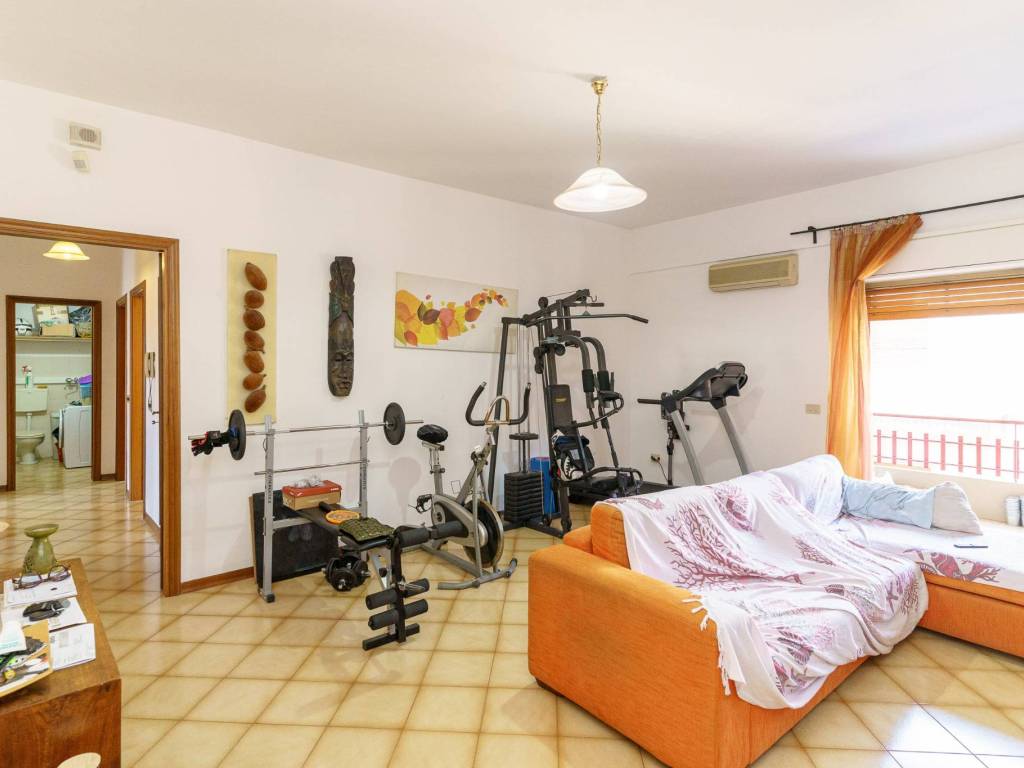 Appartamento a Zafferana etnea in Via Giuseppe Garibaldi, 274 - Foto 2