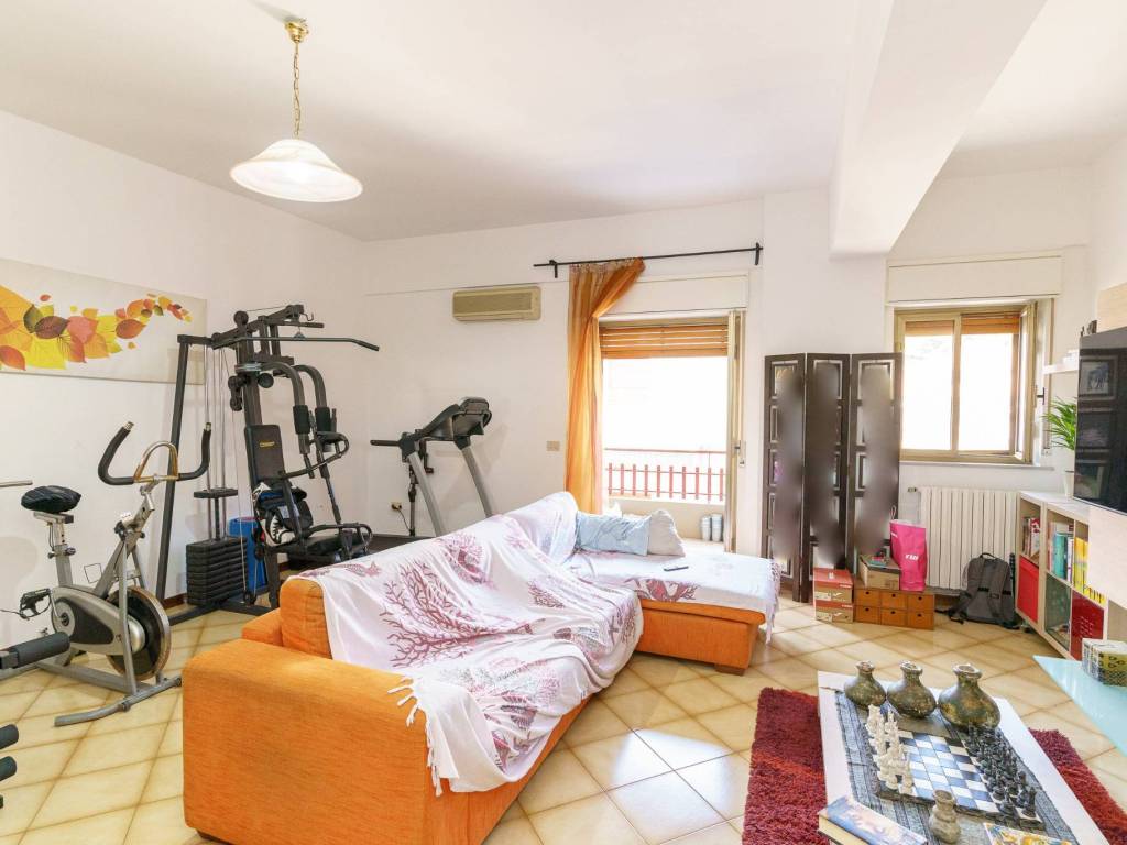 Appartamento a Zafferana etnea in Via Giuseppe Garibaldi, 274 - Foto 3