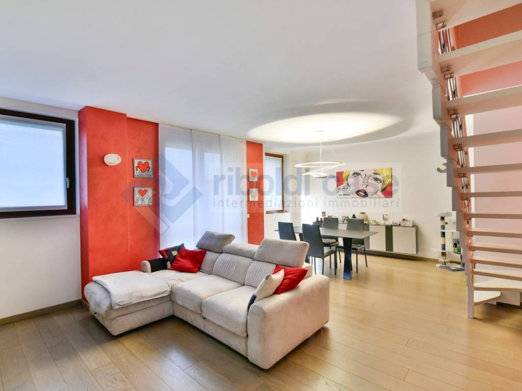 Appartamento a Seregno in VIA BOITO - Foto 2