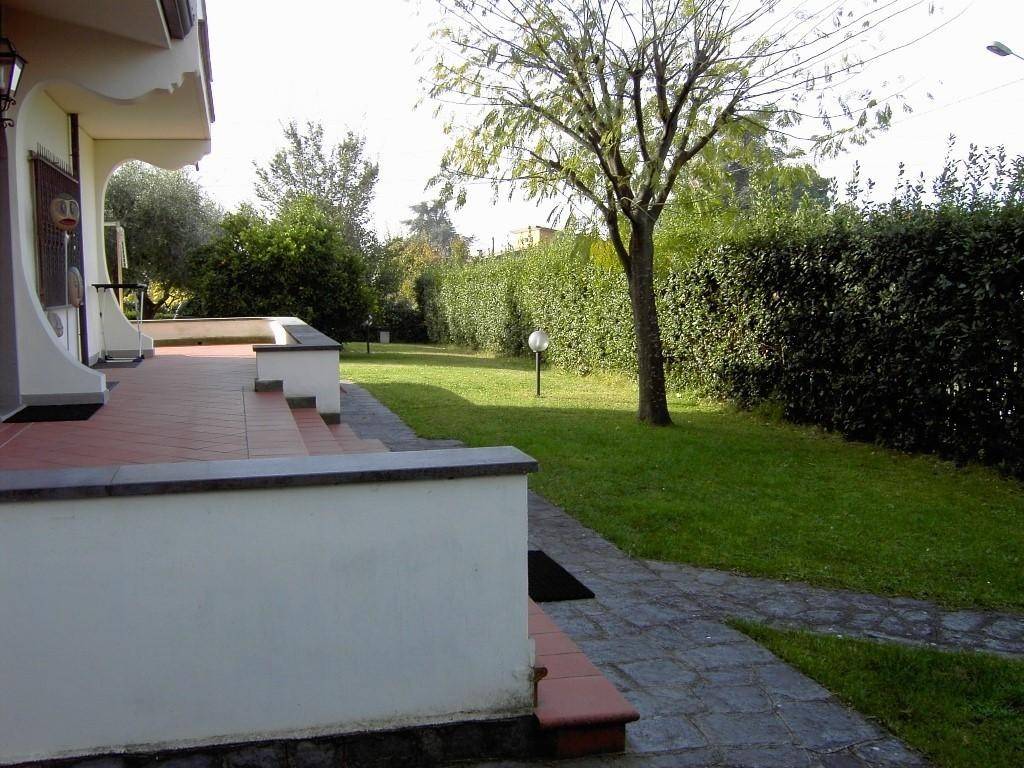 Villetta a schiera a Massa - Foto 2