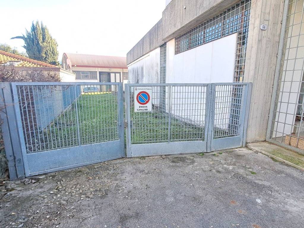 Palazzo / stabile a Padova in Via Piero Maroncelli, 62 - Foto 4