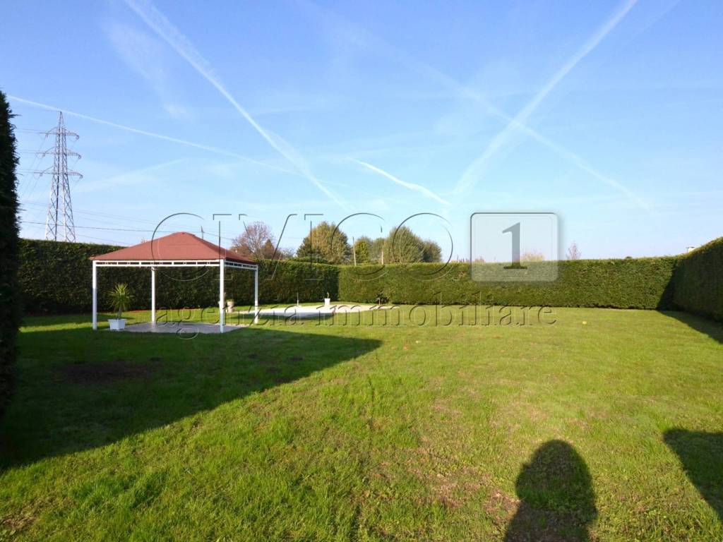 Villa a Piazzola sul brenta in Via Fiume - Foto 2