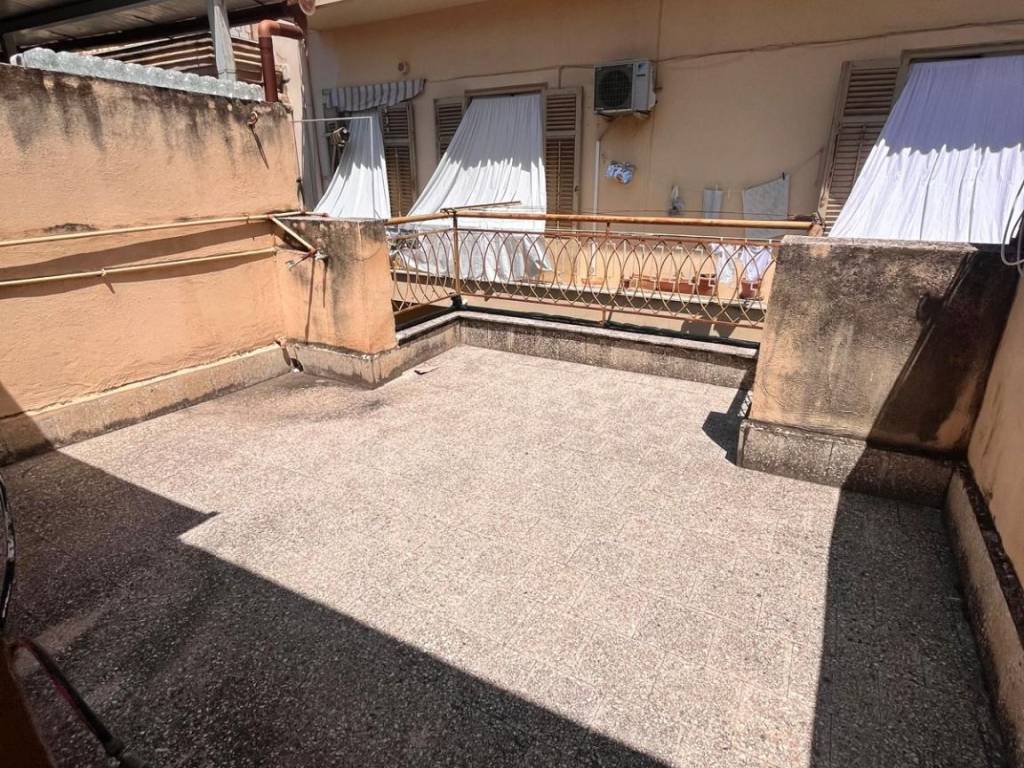 Palazzo / stabile a Bagheria in Vicolo Russo - Foto 4