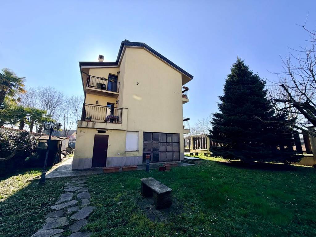 Villa a Zibido san giacomo in Via Montello, 5 - Foto 5