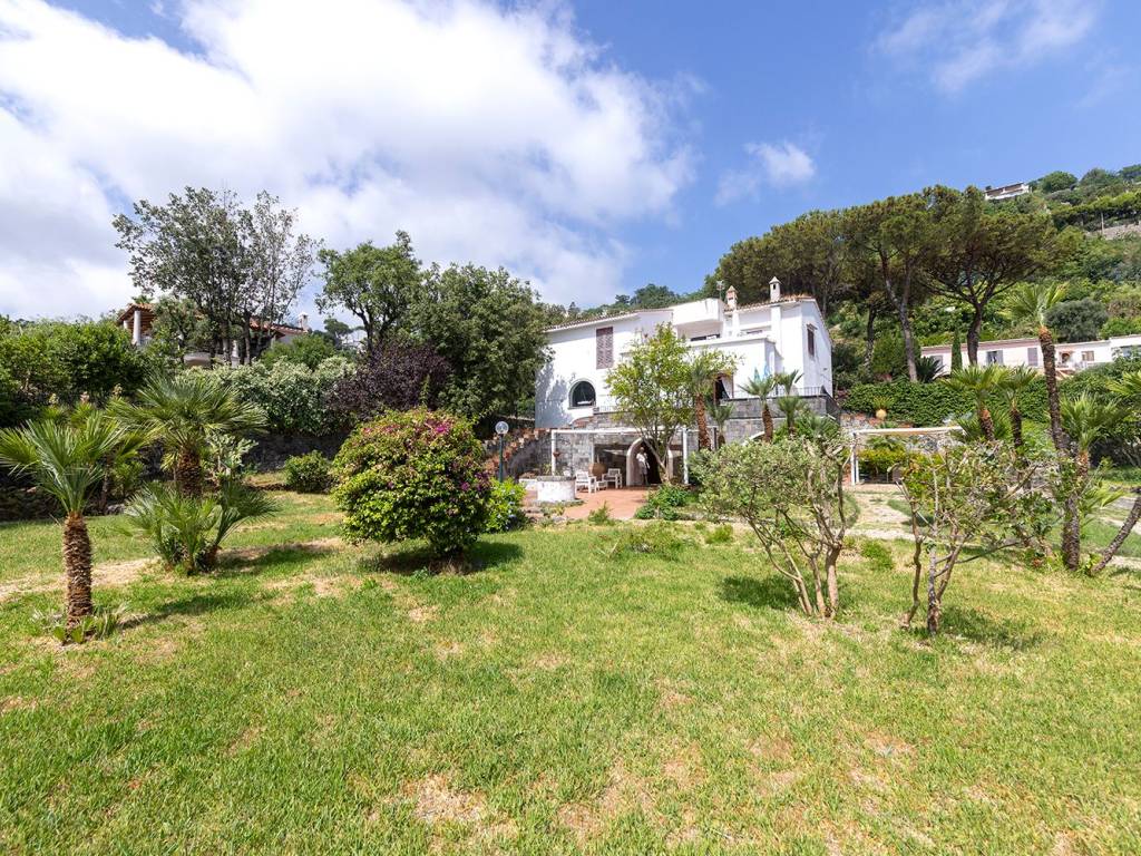 Villa a Ischia in Via dell'Amicizia - Foto 2