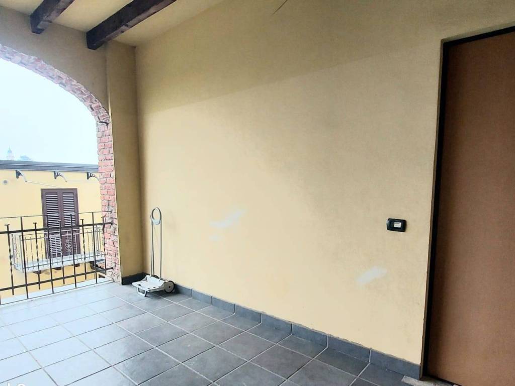 Appartamento a Bregnano in Via Vigna - Foto 2