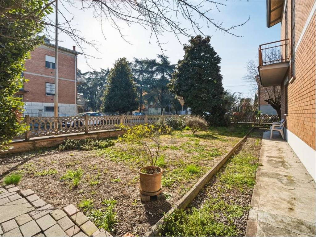 Casa indipendente a Reggio emilia in Via Brindani, 5 - Foto 2
