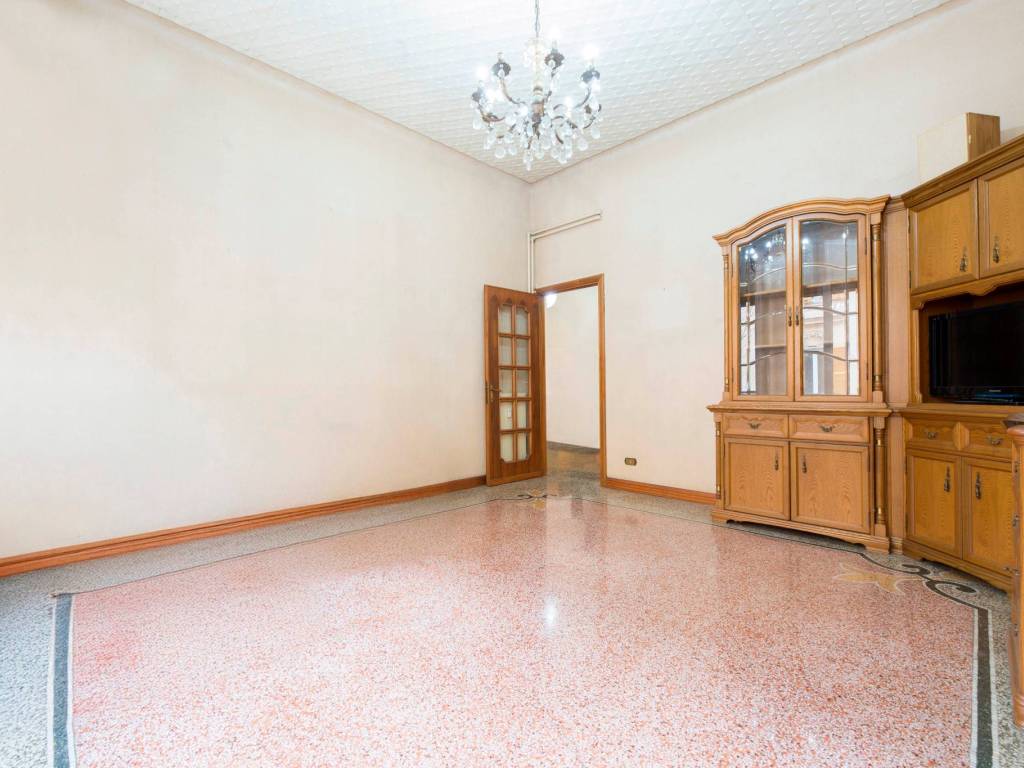 Appartamento a Genova in Via Contubernio G. B. d'Albertis - Foto 4