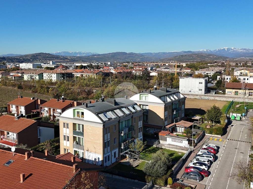 Appartamento a Caldiero in Viale F.Tommaso Marinetti, 11 - Foto 2