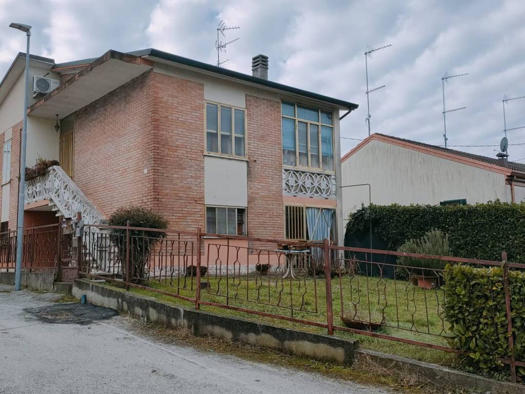Villa a Occhiobello in via Fei - Foto 3