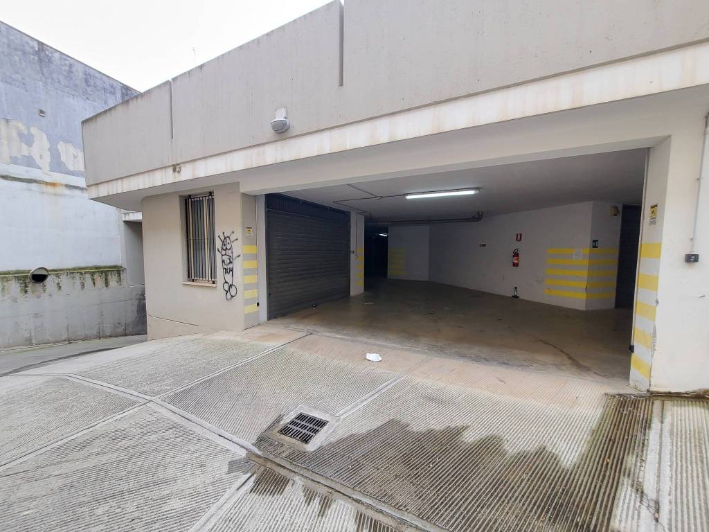 Box / garage a Triggiano in Via Giotto - Foto 5