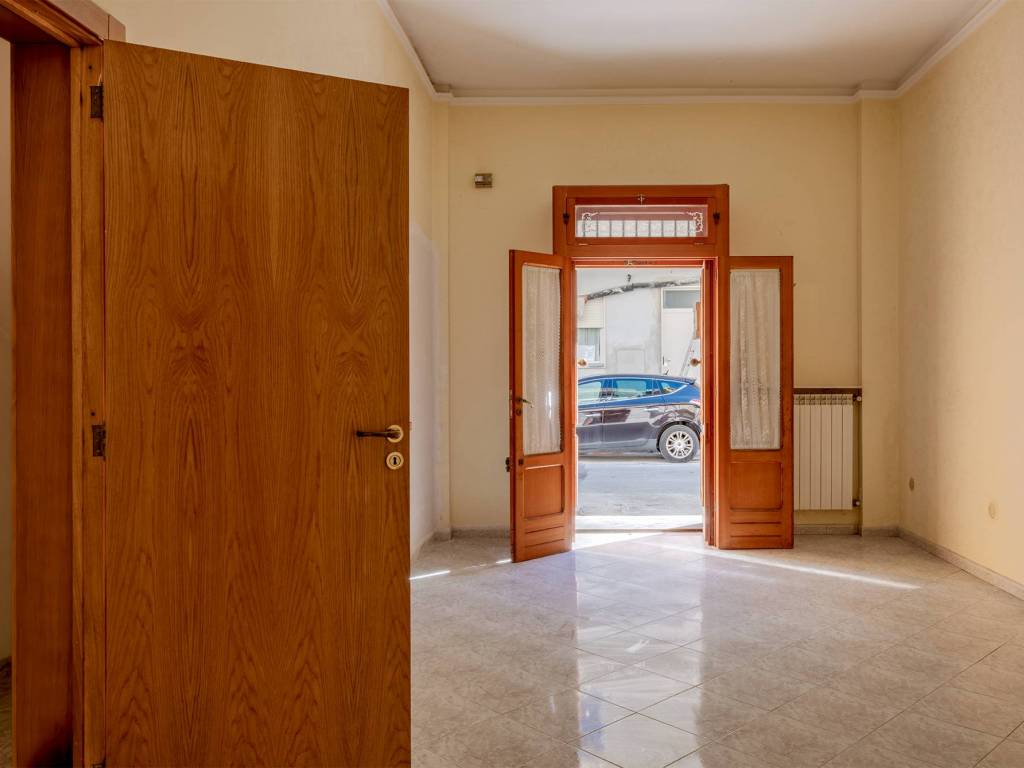 Appartamento a Francavilla fontana in Via Pietro Paolo Pinca, 10 - Foto 4