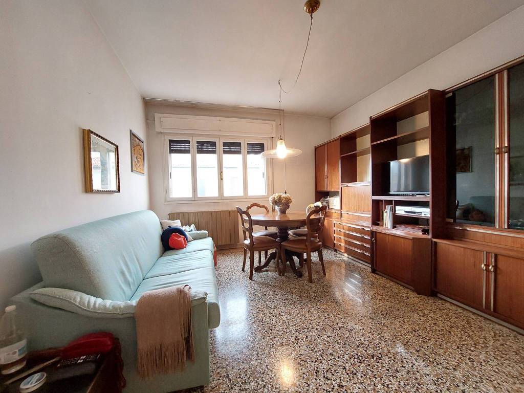 Appartamento a Venezia in Via Monte Nero, 82 - Foto 2