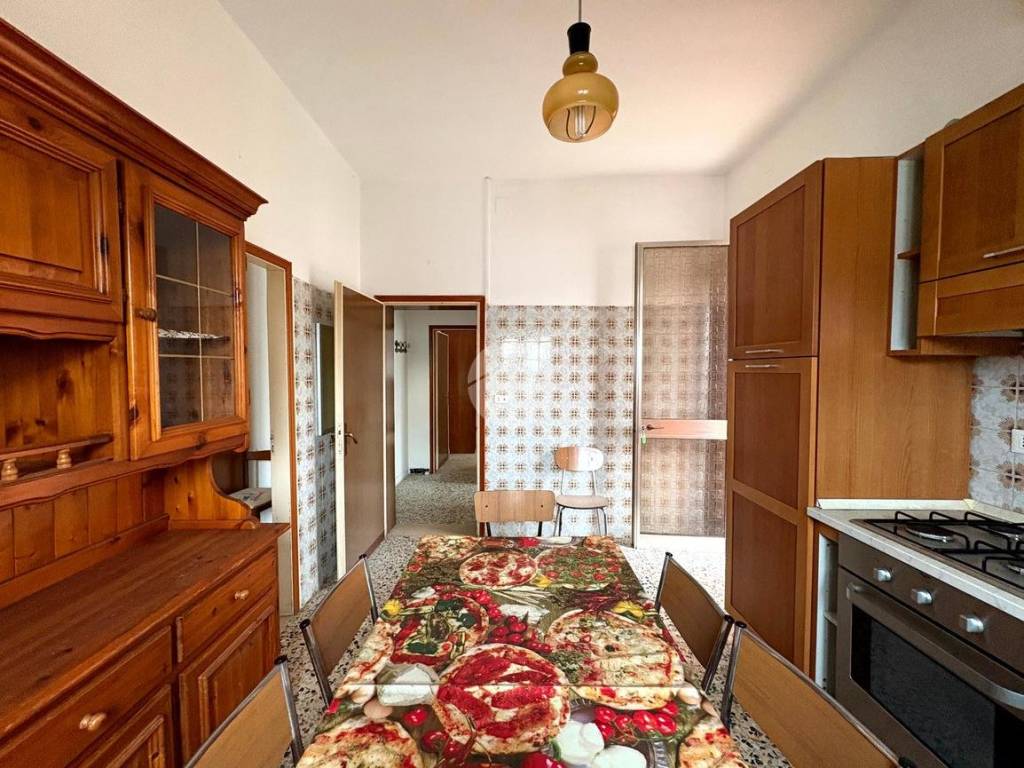 Appartamento a Rimini in Viale Edmondo De Amicis, 1 - Foto 3