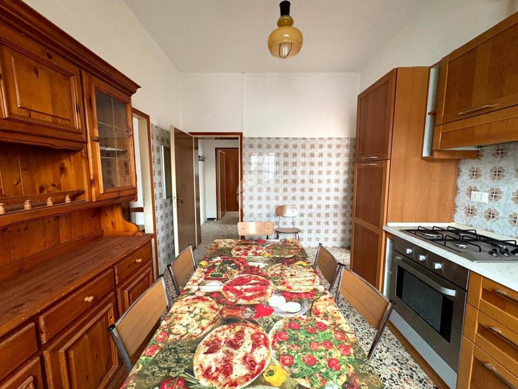 Appartamento a Rimini in Viale Edmondo De Amicis, 1 - Foto 4