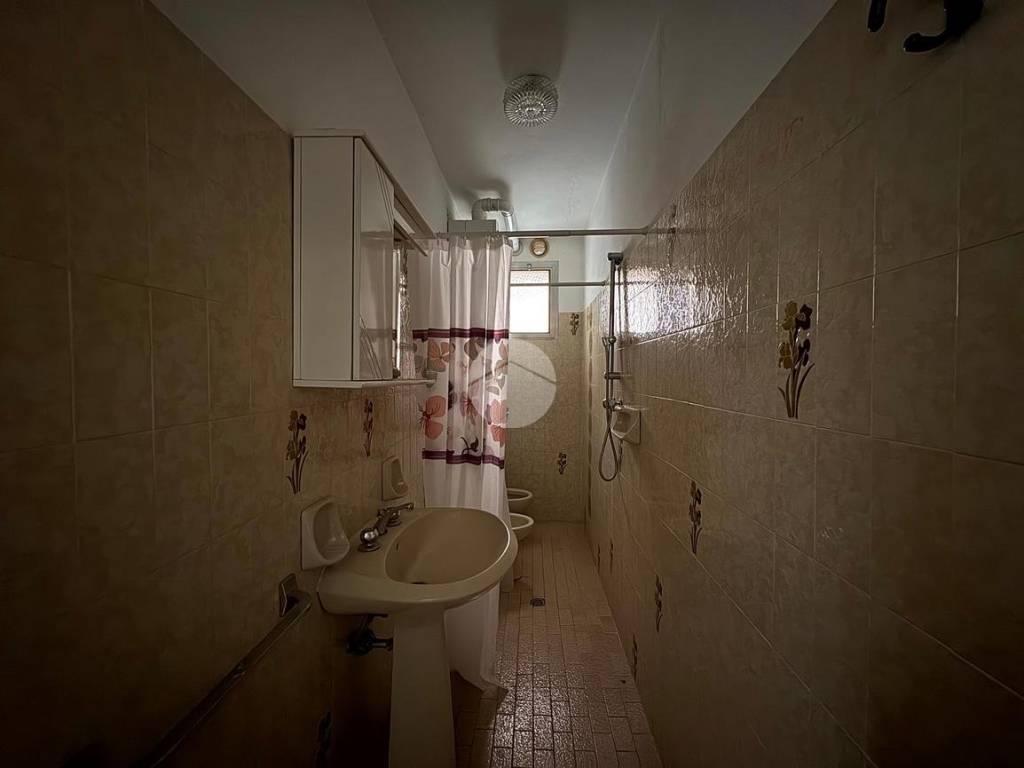 Appartamento a Rimini in Viale Edmondo De Amicis, 1 - Foto 5