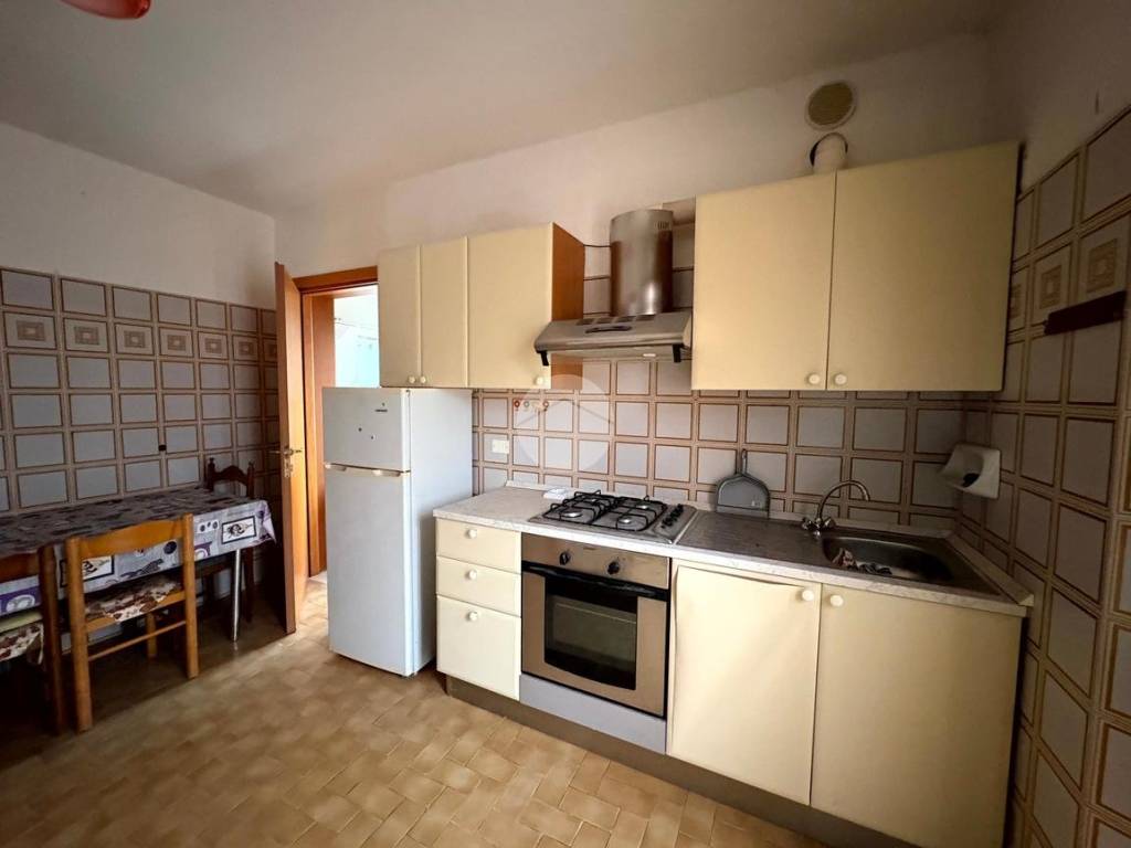 Appartamento a Rimini in Viale Edmondo De Amicis, 1 - Foto 2