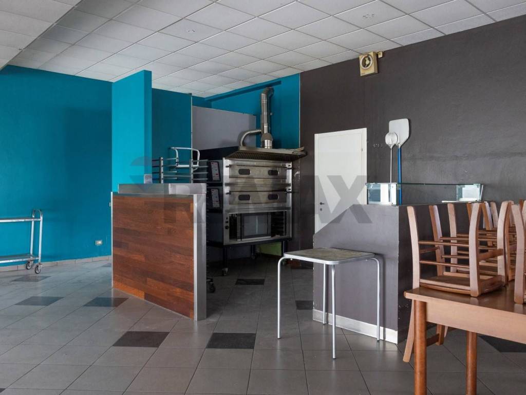 Appartamento a Cesano boscone in VIA PASUBIO, 39 - Foto 3