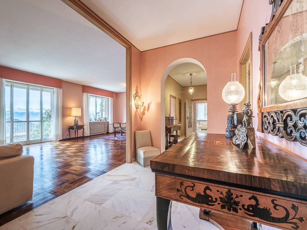 Appartamento a Torino in Strada Val Salice - Foto 3