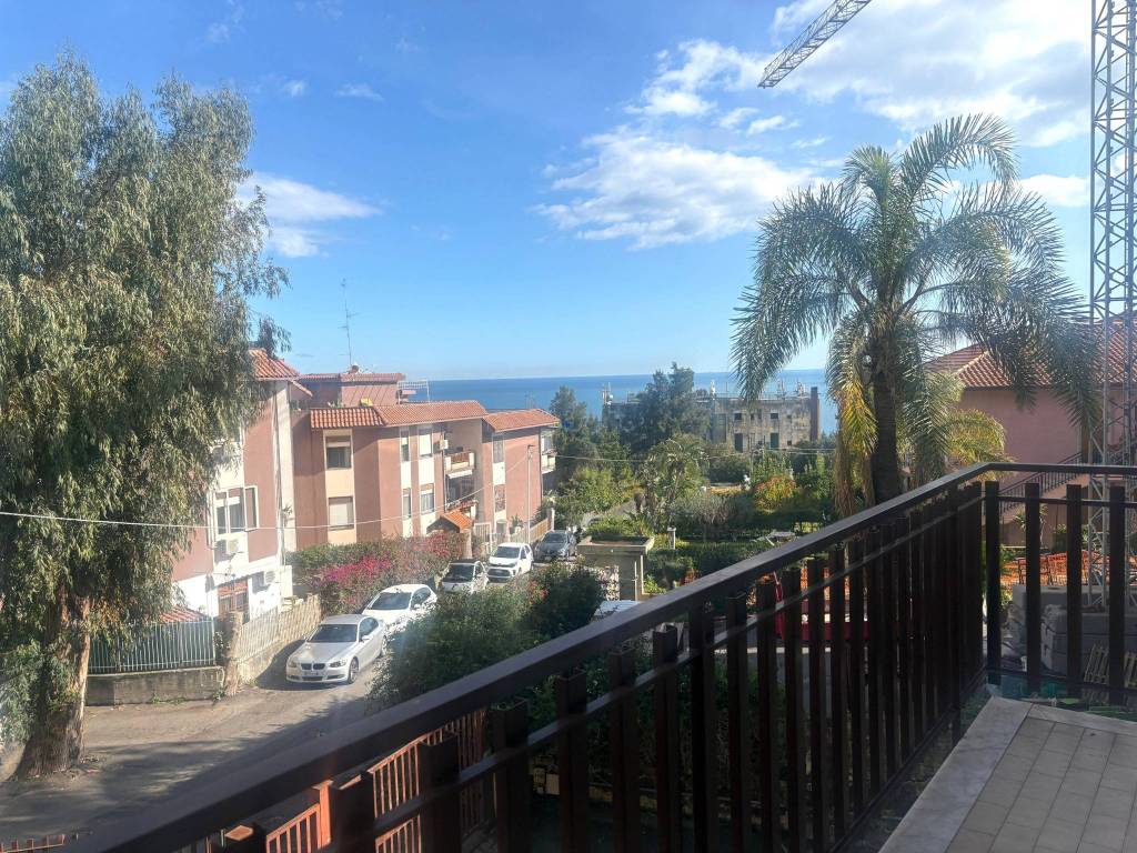 Appartamento a Aci castello in Via Litteri - Foto 4