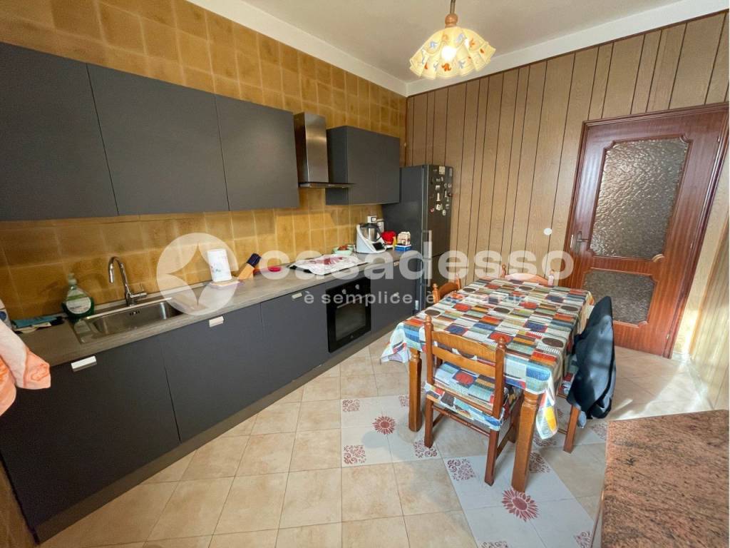 Villa a Livorno ferraris in Via Conti Della Rocchetta, 5 - Foto 3