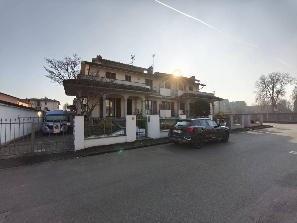 Villa a Belgioioso in Via Giovanni Pascoli, 21 - Foto 3