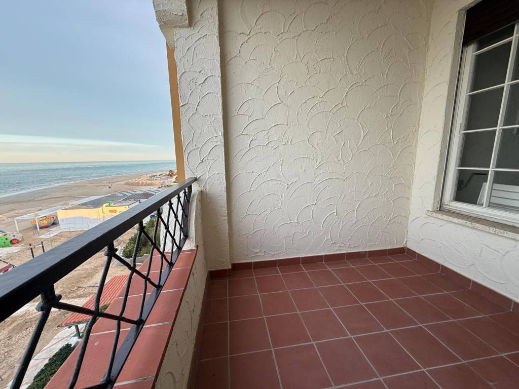 Appartamento a Mondolfo in Via Ammiraglio Cappellini - Foto 2