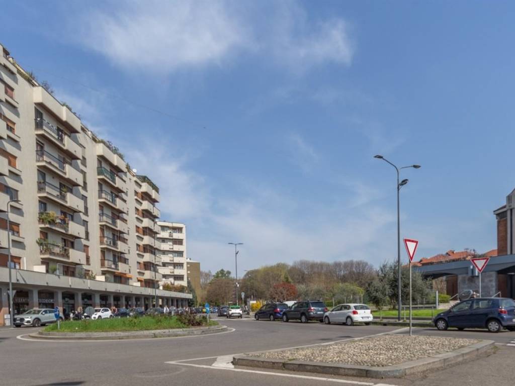 Appartamento a Milano in Via Val di Sole, 22 - Foto 2