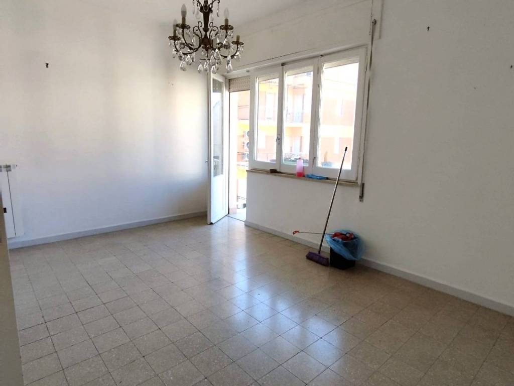 Appartamento a Formia in Via degli Ulivi - Foto 4