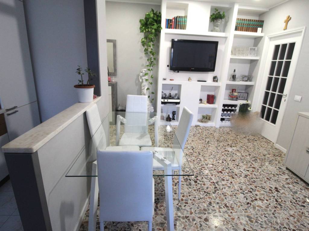 Appartamento a Gorla maggiore in Via Roma, 11 - Foto 5