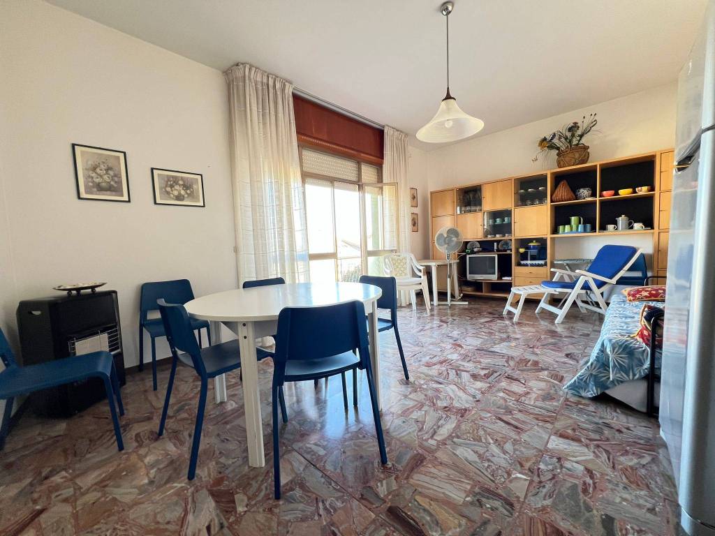 Appartamento a Mondolfo in Via Indipendenza, 1 - Foto 2