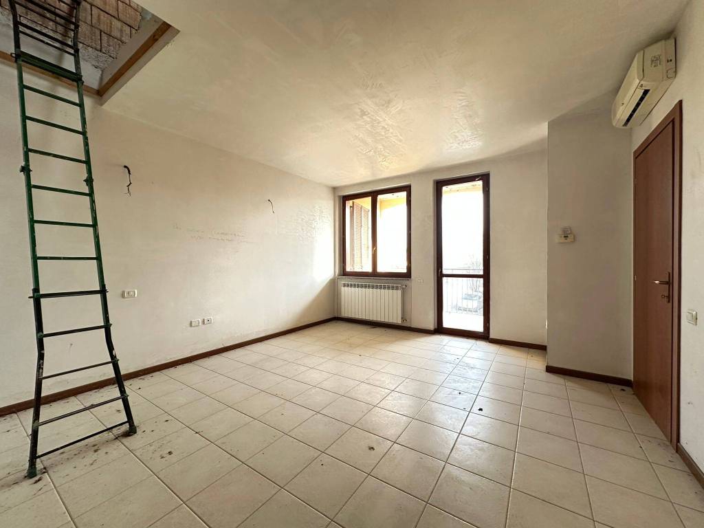 Appartamento a Roncaro in Via Vigna, 16 - Foto 4