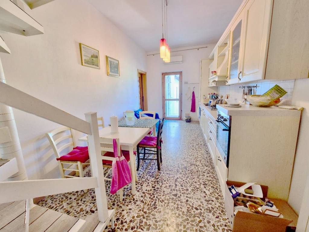 Appartamento a Pisa in Via Carlo Cattaneo - Foto 2