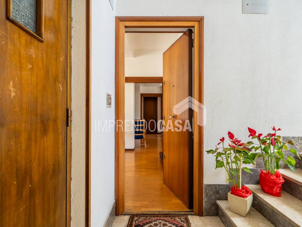 Attico / mansarda a Palermo in Viale delle Alpi, 121 - Foto 5