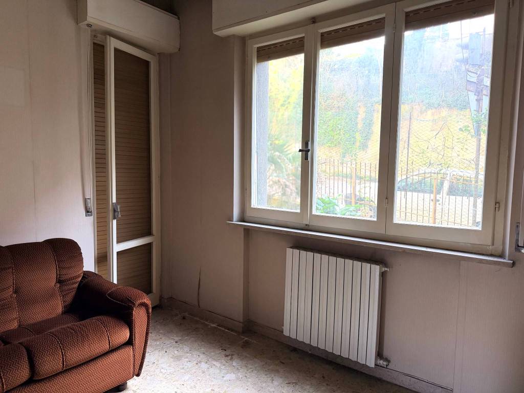 Appartamento a Ancona in Via Fano - Foto 3