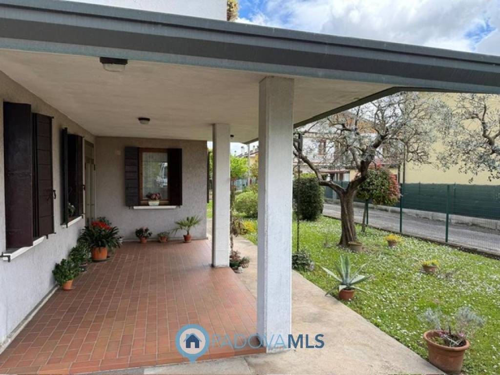 Casa indipendente a Albignasego in Via Roma, 303 - Foto 2