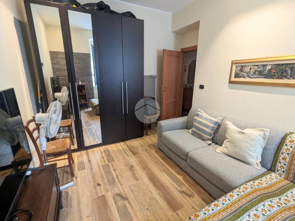 Appartamento a Genova in Via Pietro Borsieri, 7 - Foto 3