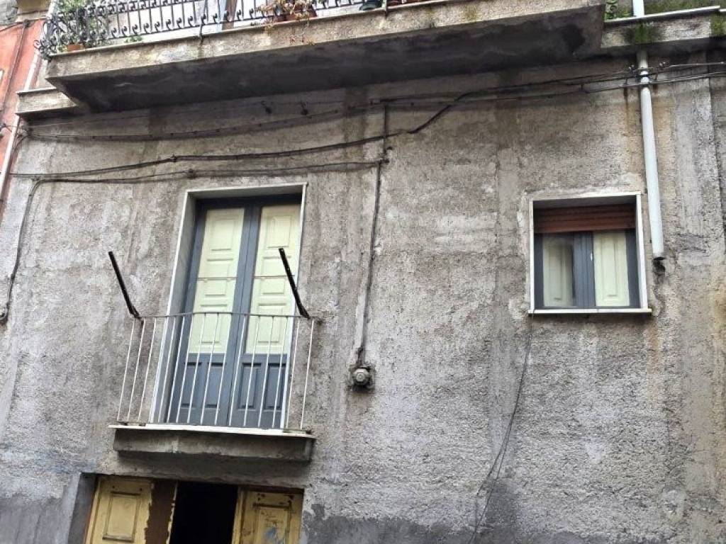 Casa indipendente a Paternò in Via Rinaldo Baratta - Foto 4
