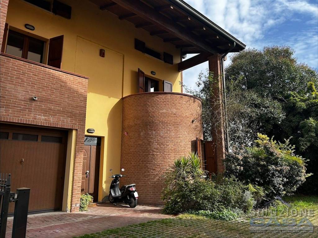 Villetta a schiera a San martino in rio in Via Zappelletto - Foto 2